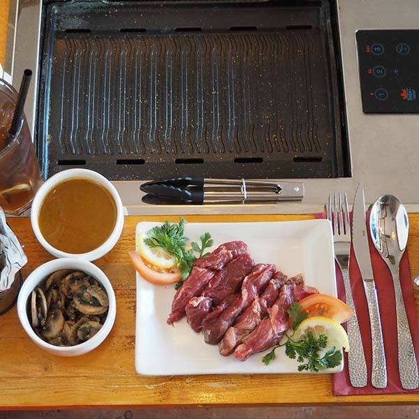 Le Restaurant - The Red Barn - Restaurant Toulon - Restaurant port de toulon